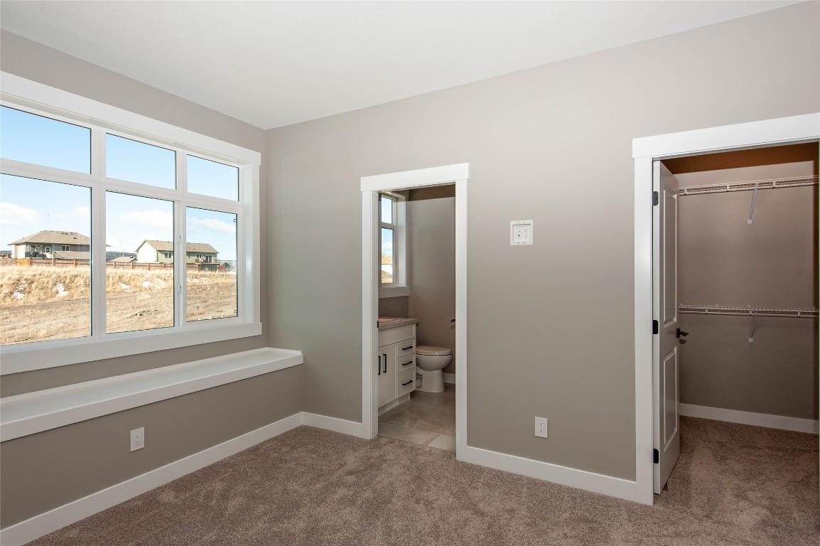 431 Poplar Drive, Logan Lake, BC - Indoor Photo Showing Other Room