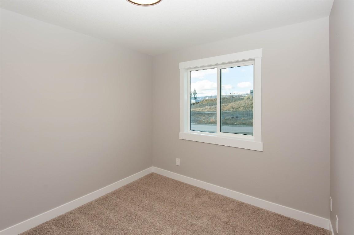 431 Poplar Drive, Logan Lake, BC - Indoor Photo Showing Other Room
