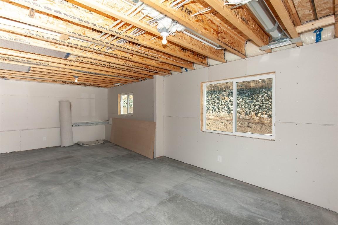 431 Poplar Drive, Logan Lake, BC - Indoor Photo Showing Basement