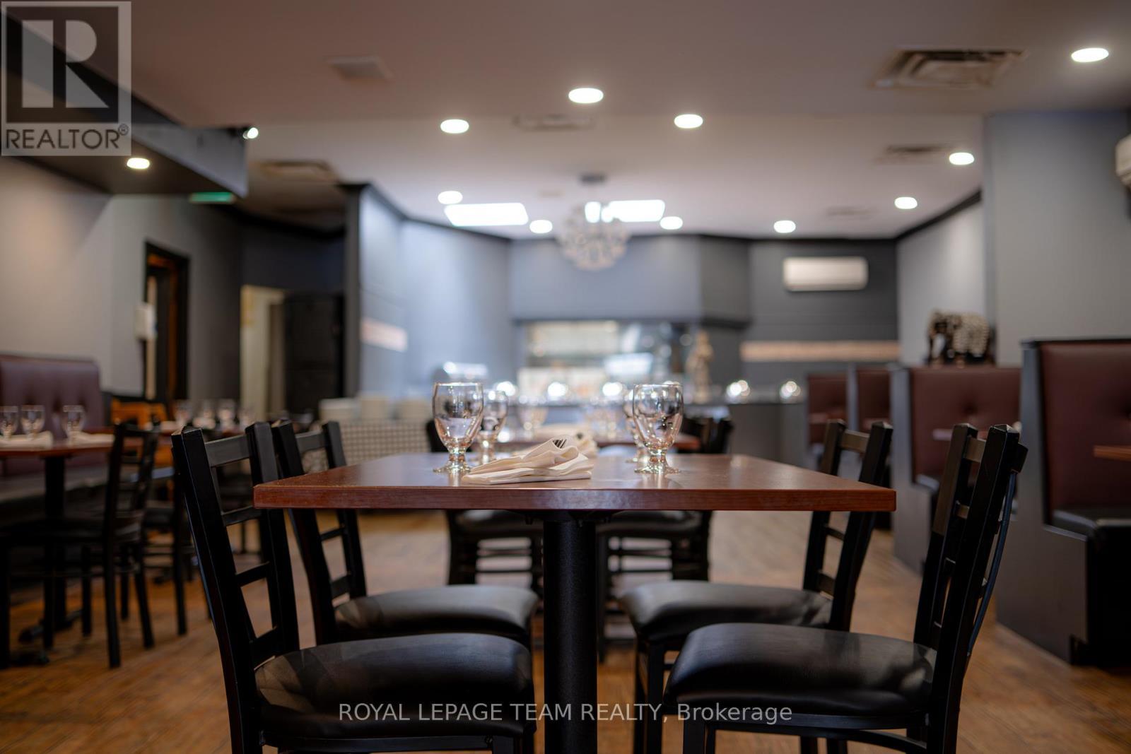 33 - 39 Clarence Street, Ottawa, ON