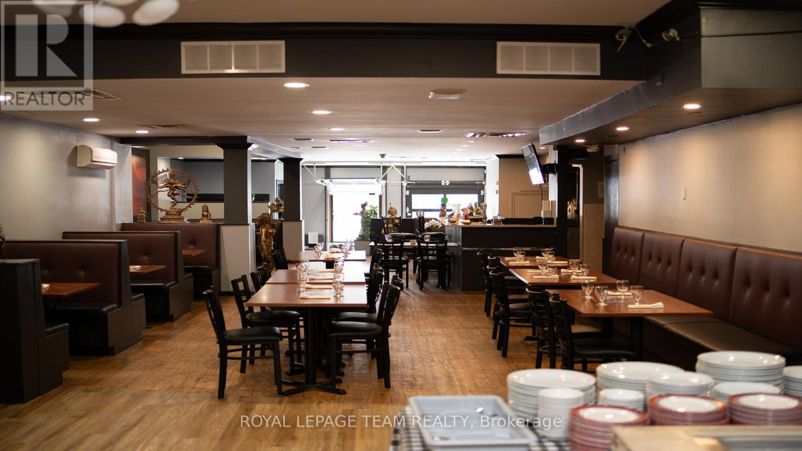 33 - 39 Clarence Street, Ottawa, ON