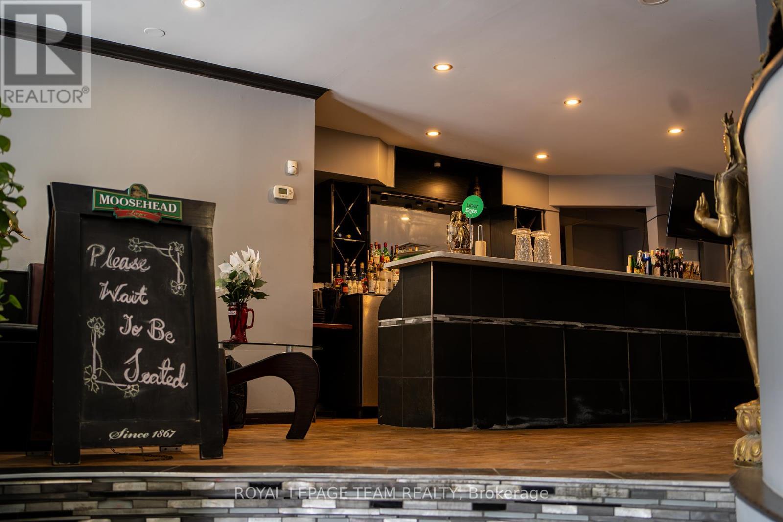 33 - 39 Clarence Street, Ottawa, ON