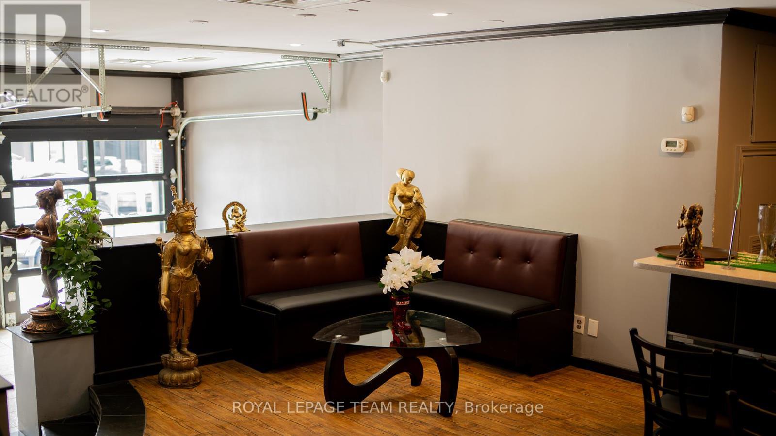 33 - 39 Clarence Street, Ottawa, ON