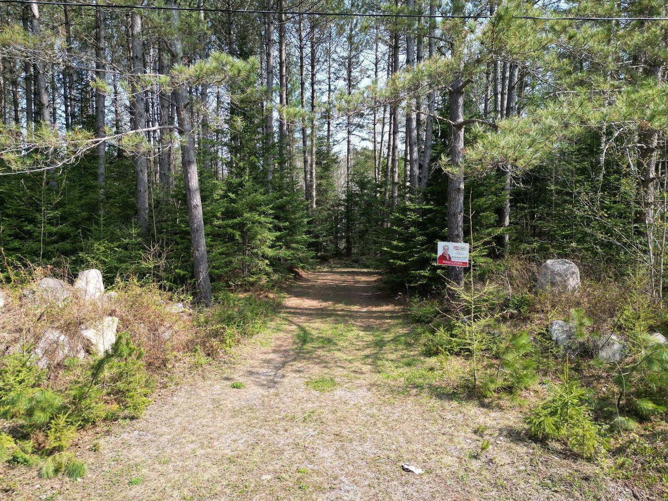 Terre/Terrain - Ch. Terreault, Labelle, QC