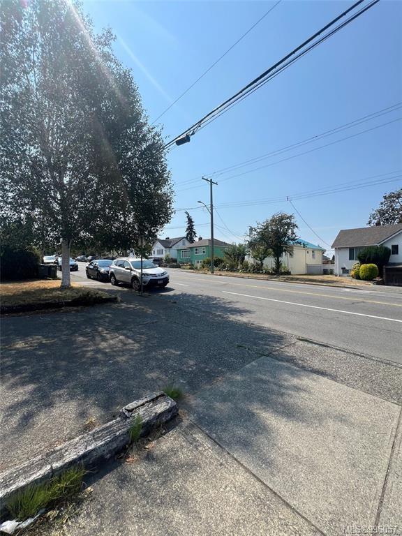 3185 Quadra St, Victoria, BC