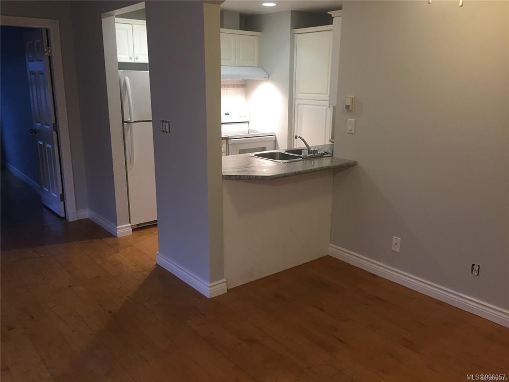 3185 Quadra St, Victoria, BC