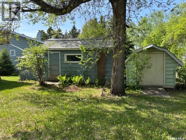 150 Shevchenko Crescent, Canora, SK - Outdoor