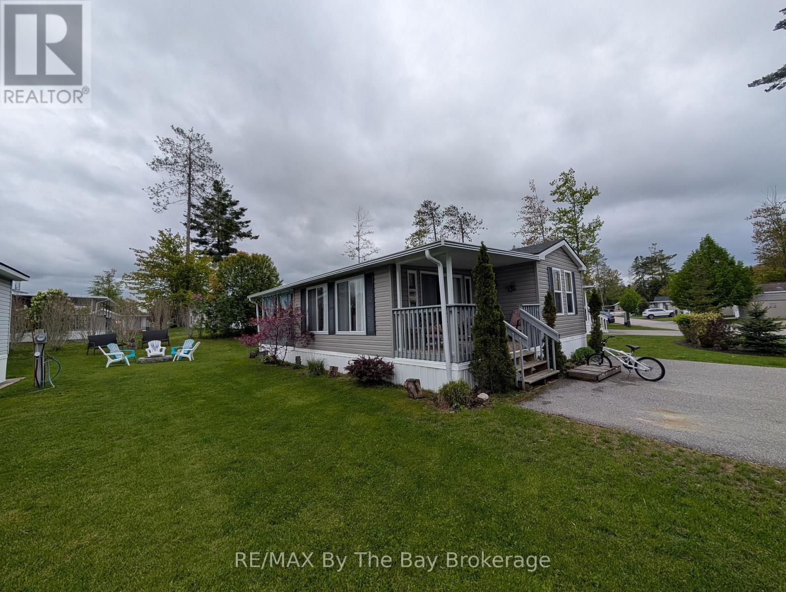 13 Chippewa Trail, Wasaga Beach, ON - Outdoor