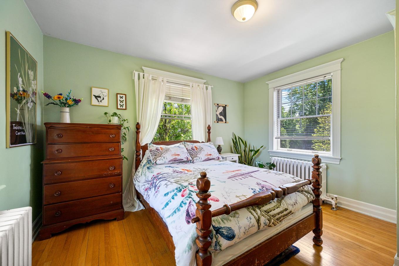 Bedroom - 58 Av. Beverley, Mont-Royal, QC - Indoor Photo Showing Bedroom
