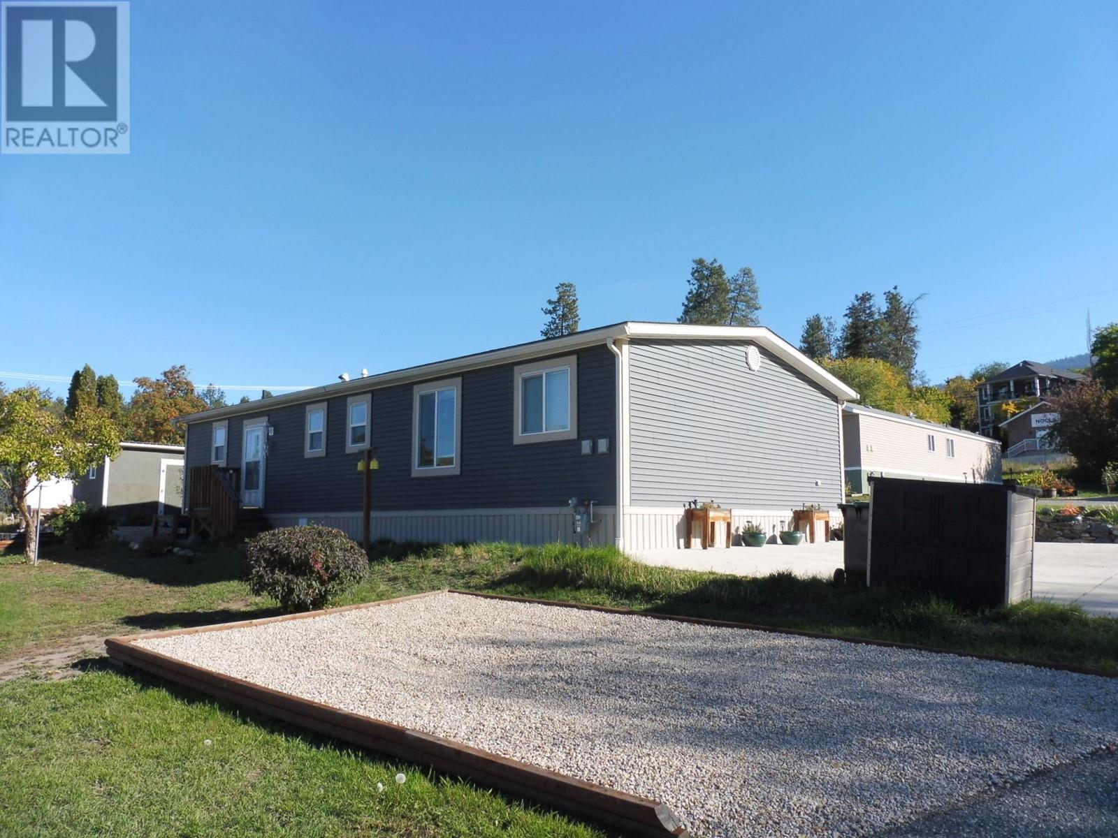 Rear corner view - 1600 43 Avenue Unit# 25, Vernon, BC