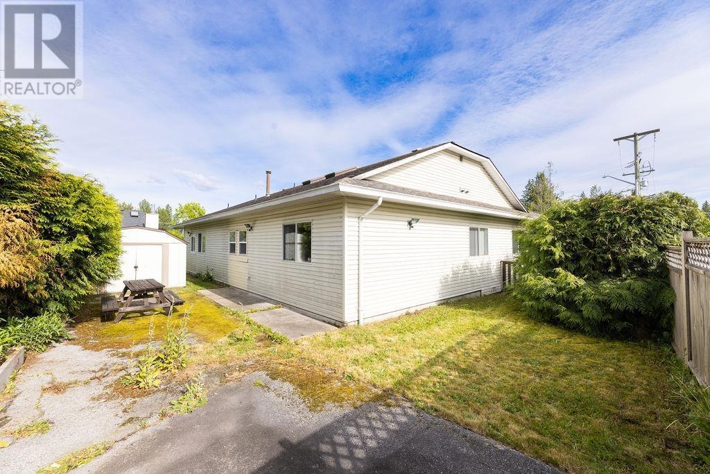 818 Kiwanis Way, Gibsons, BC