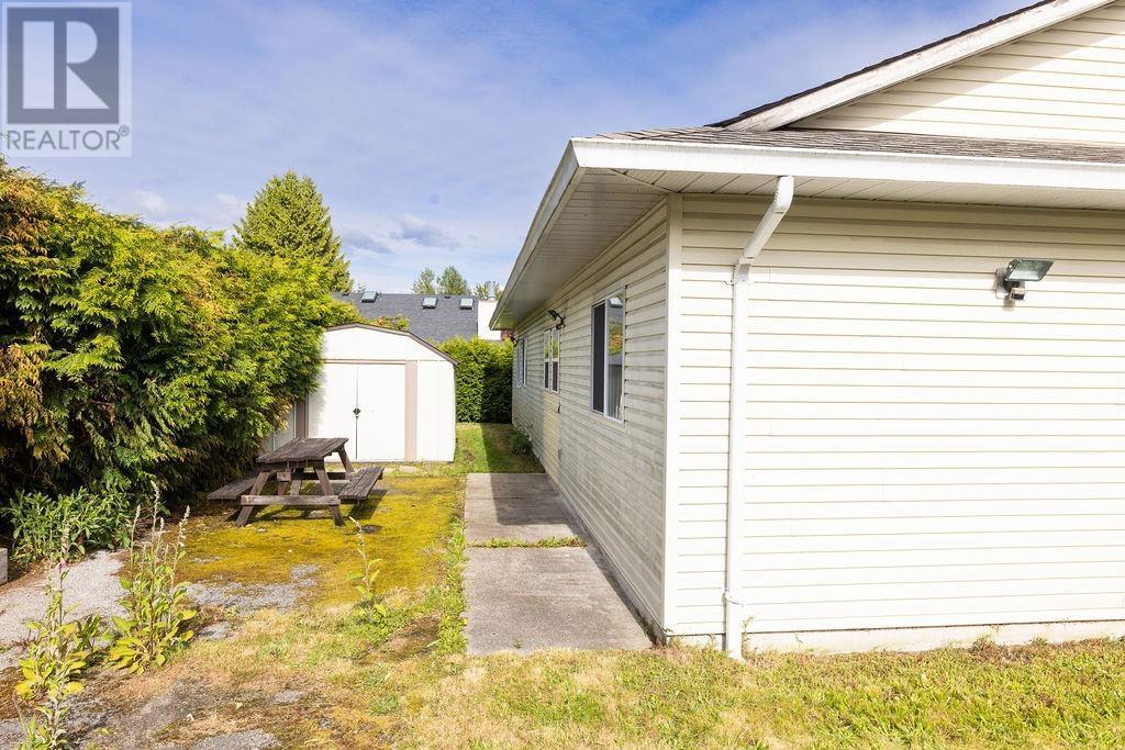 818 Kiwanis Way, Gibsons, BC