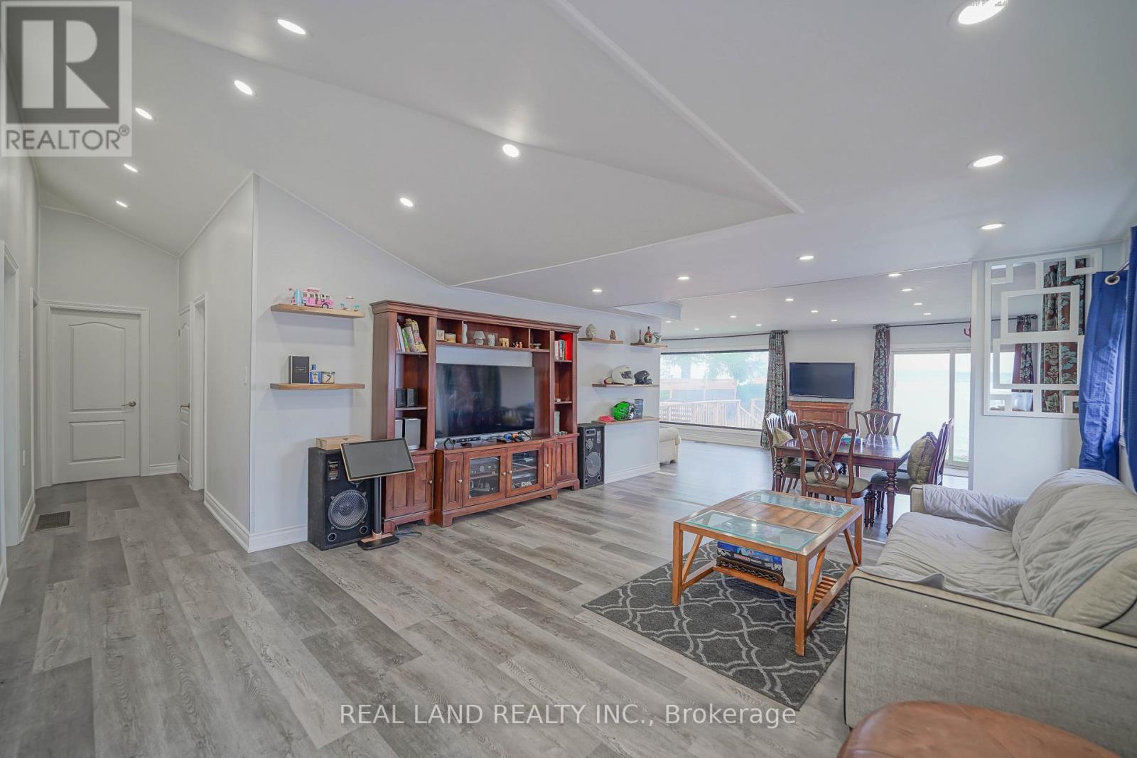 84 Parker Dr, Roseneath, Alnwick/Haldimand, ON - Indoor Photo Showing Other Room