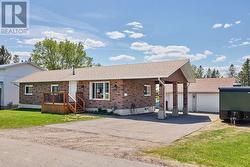 29 Dubeau Verner, ON P0H 2M0