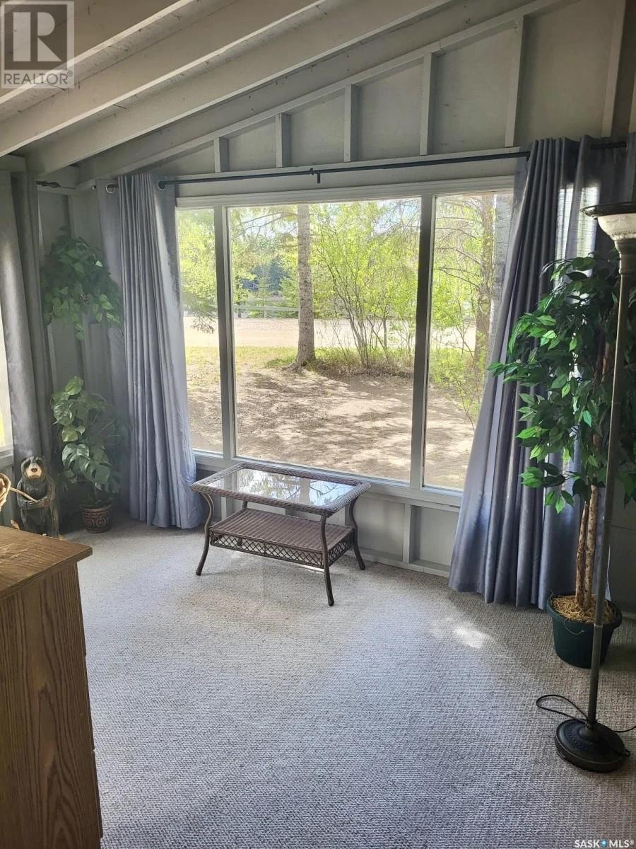 1 Lakeshore Place, Echo Bay, SK - Indoor Photo Showing Other Room