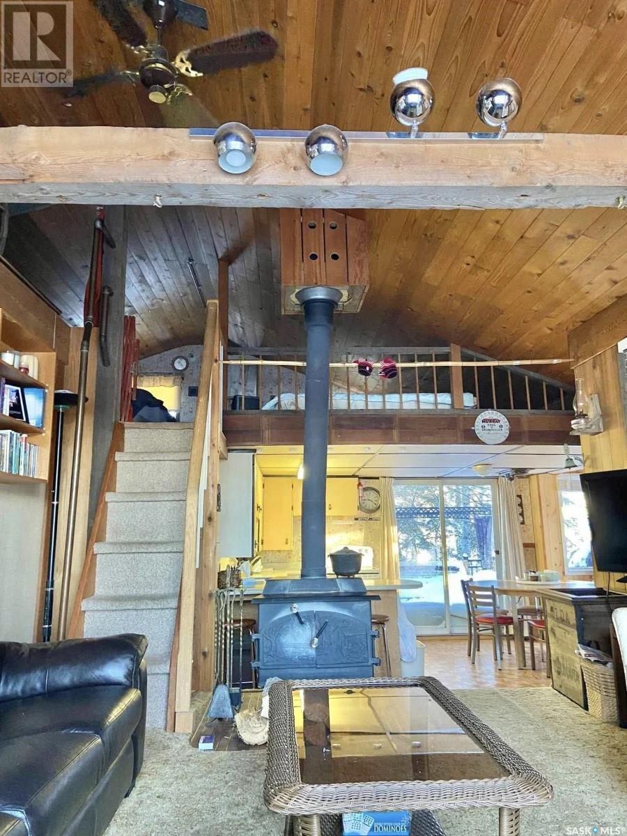1 Lakeshore Place, Echo Bay, SK - Indoor