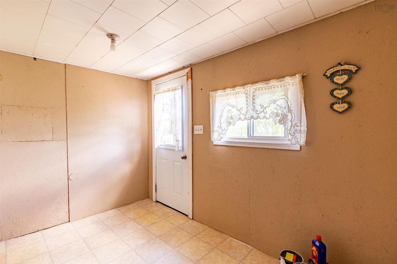 147 Chemin Des Cottreau Road, Wedgeport, NS