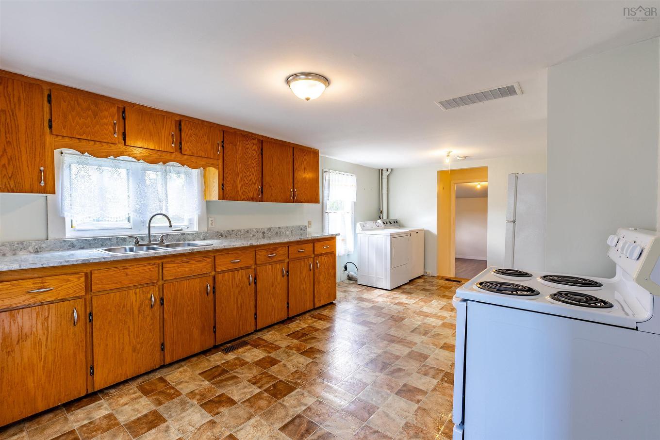 147 Chemin Des Cottreau Road, Wedgeport, NS