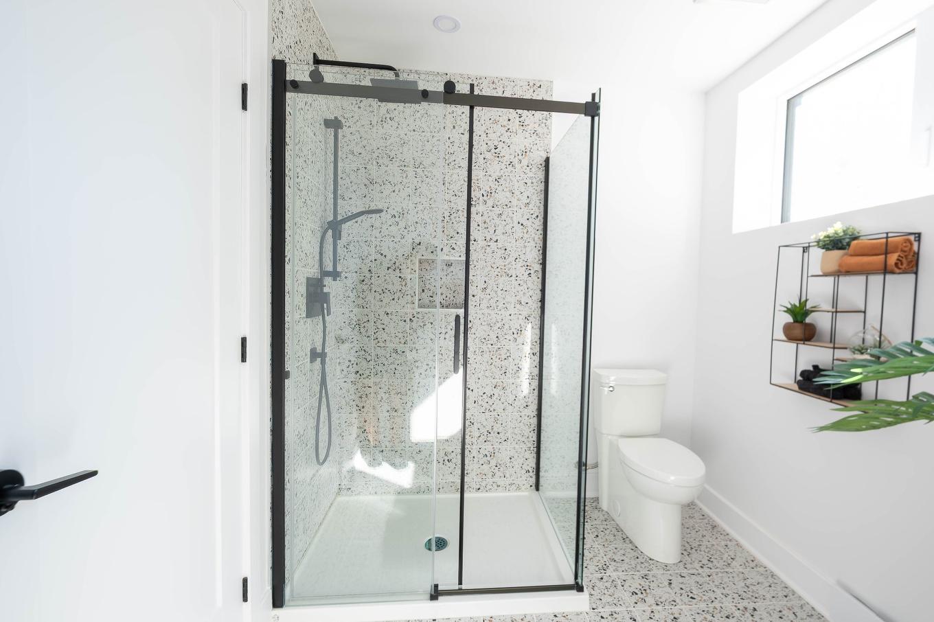 Salle de bains - 320 Rue Du Bassin, Saint-Jérôme, QC - Indoor Photo Showing Bathroom