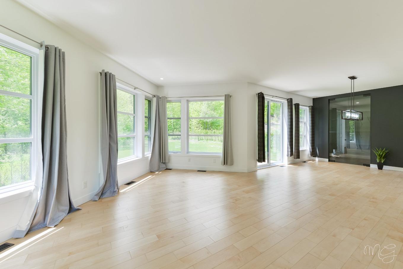 Living room - 1531 Ch. David, Prévost, QC - Indoor