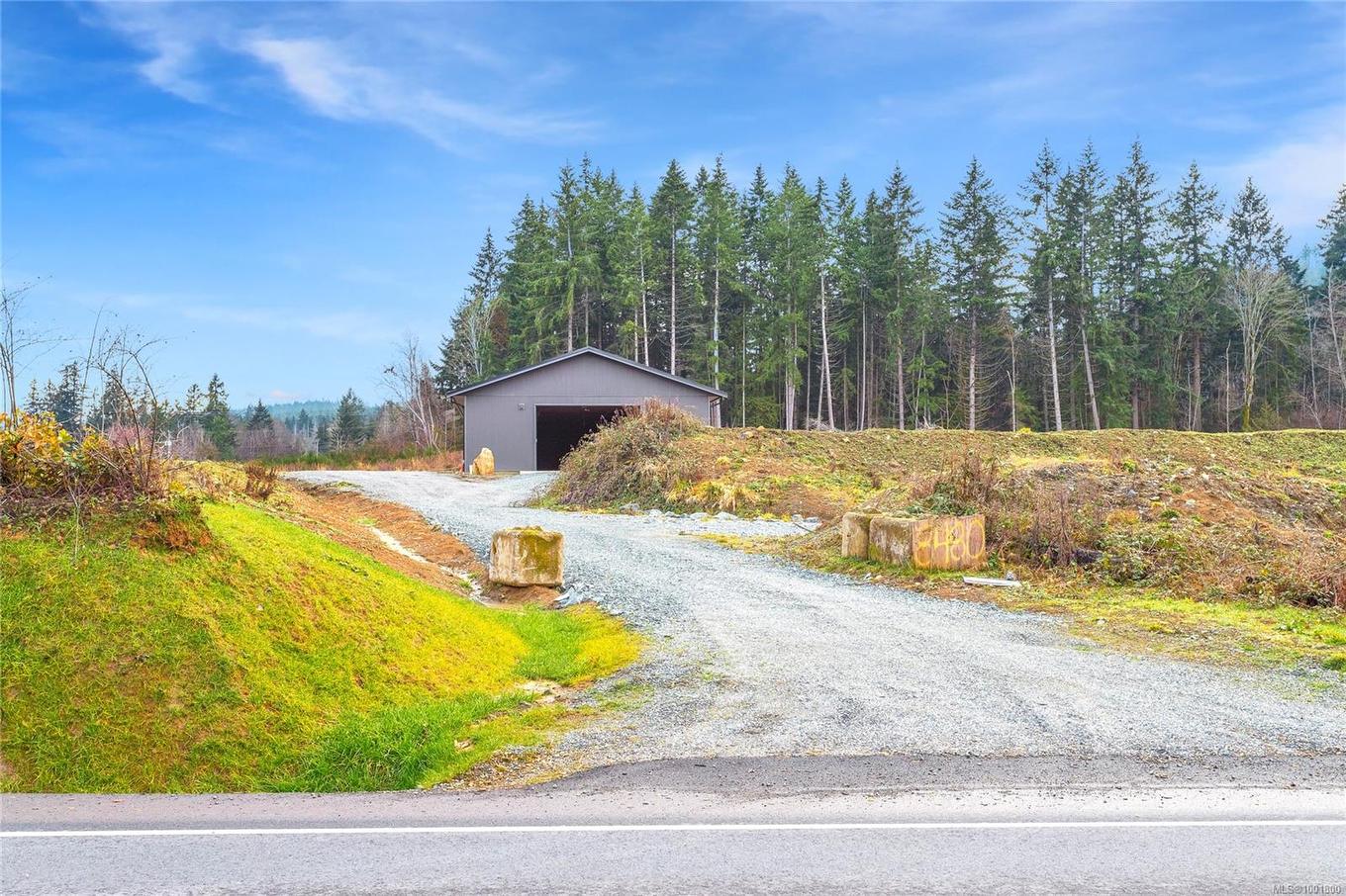 8480 Crofton Rd, Crofton, BC