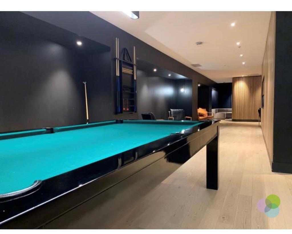 Playroom - 213-2300 Rue Tupper, Montréal (Ville-Marie), QC - Indoor Photo Showing Other Room