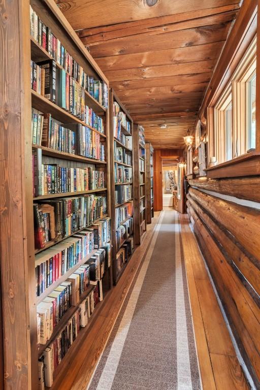 11899 3A Highway, Destiny Bay, BC - Indoor Photo Showing Other Room