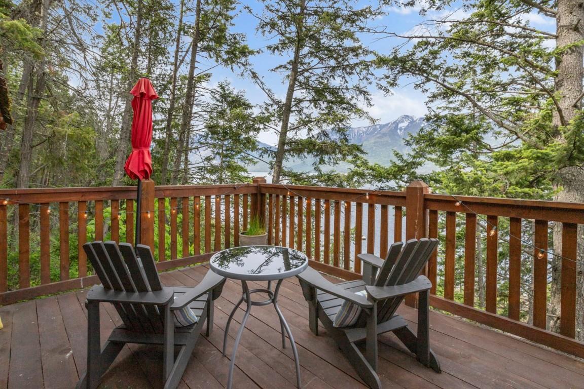 11899 3A Highway, Destiny Bay, BC - Outdoor With Deck Patio Veranda With Exterior