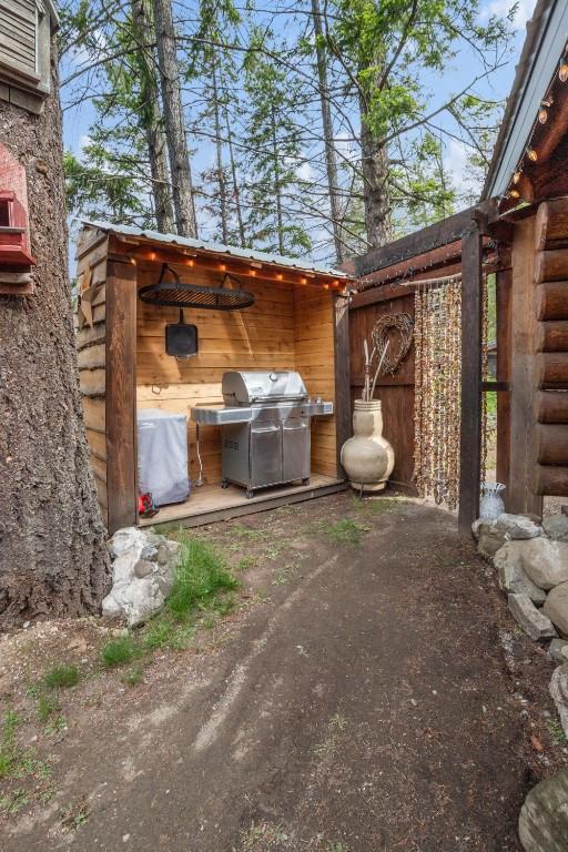 11899 3A Highway, Destiny Bay, BC - Outdoor