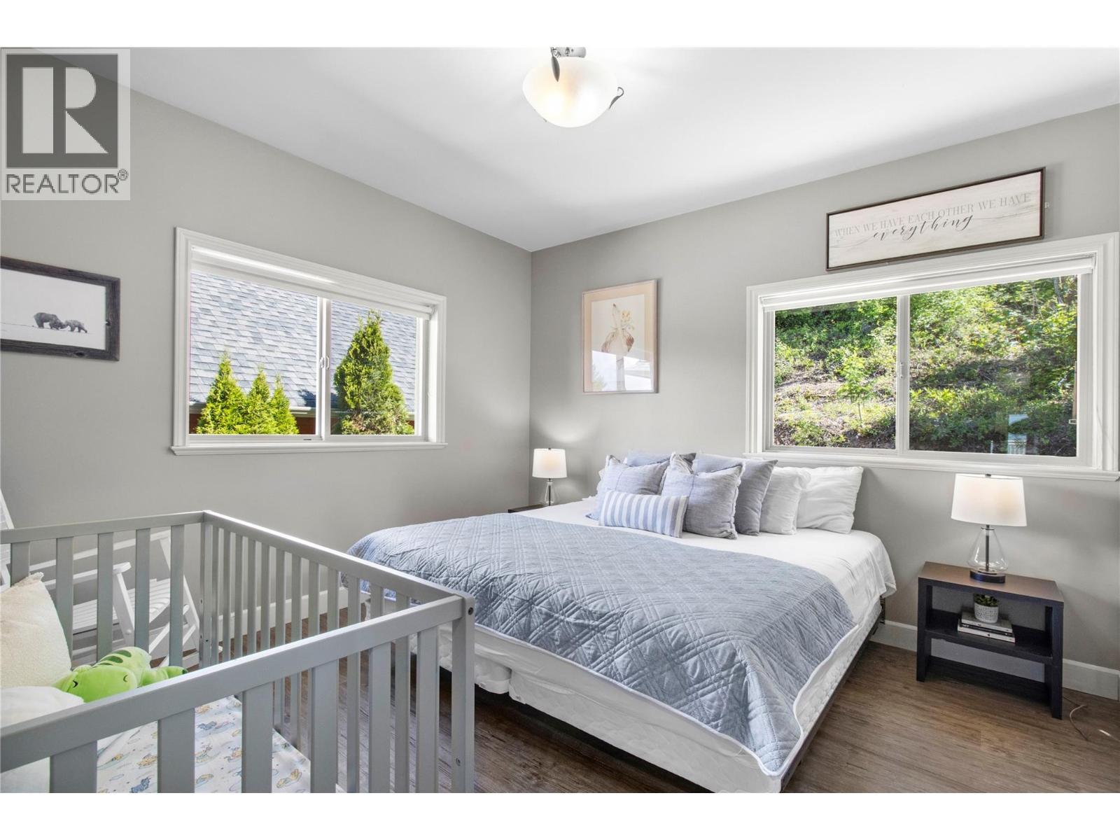 3240 Roncastle Road, Blind Bay, BC - Indoor Photo Showing Bedroom