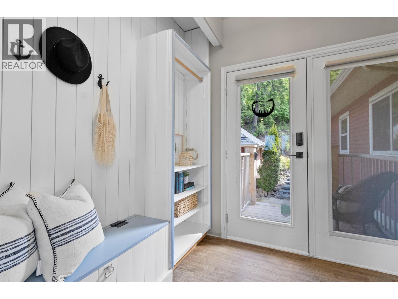 3240 Roncastle Road, Blind Bay, BC - Indoor Photo Showing Other Room