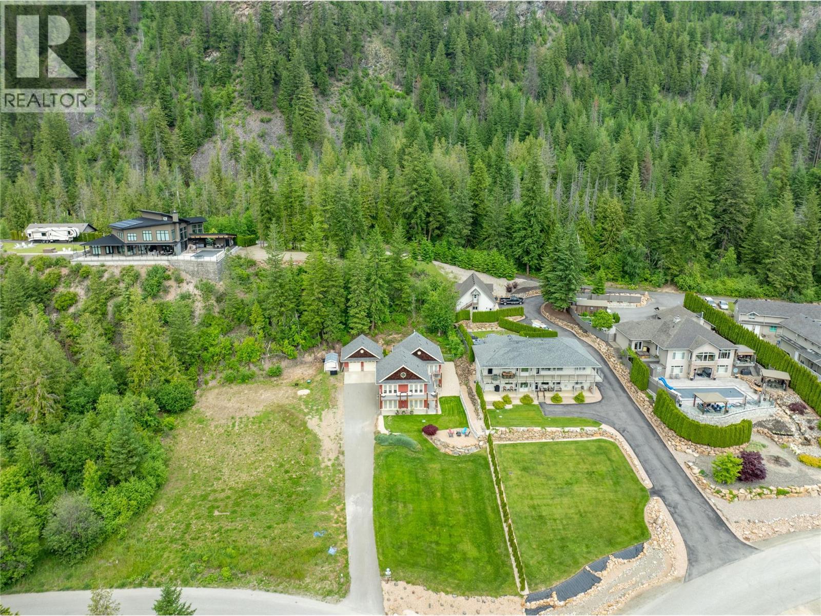3240 Roncastle Road, Blind Bay, BC - Outdoor With View
