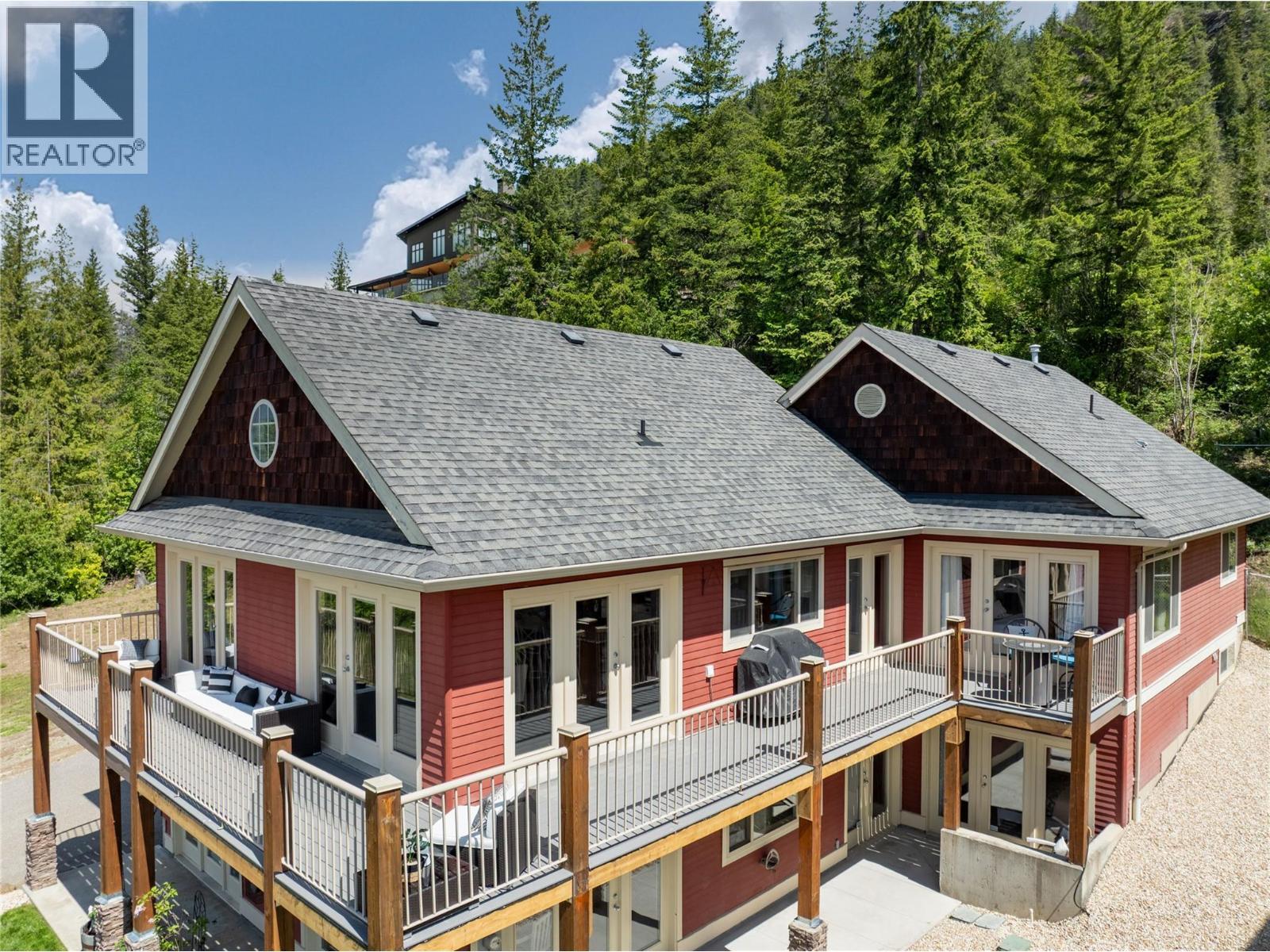 3240 Roncastle Road, Blind Bay, BC - Outdoor With Deck Patio Veranda