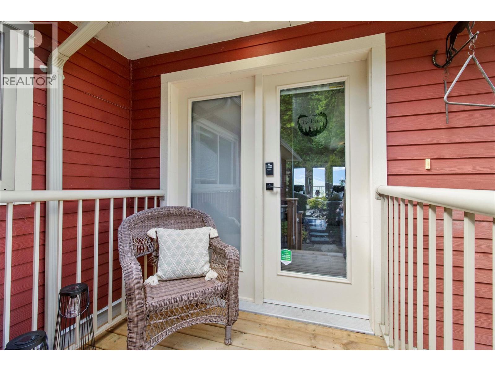 3240 Roncastle Road, Blind Bay, BC - Outdoor With Deck Patio Veranda With Exterior