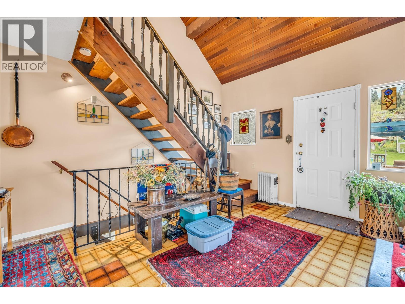 4206 Monro Avenue, Summerland, BC