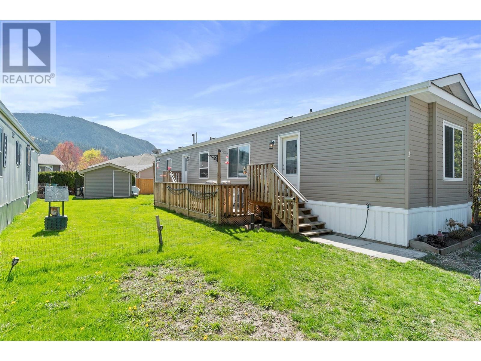 504 Pine Street Unit# 3, Chase, BC