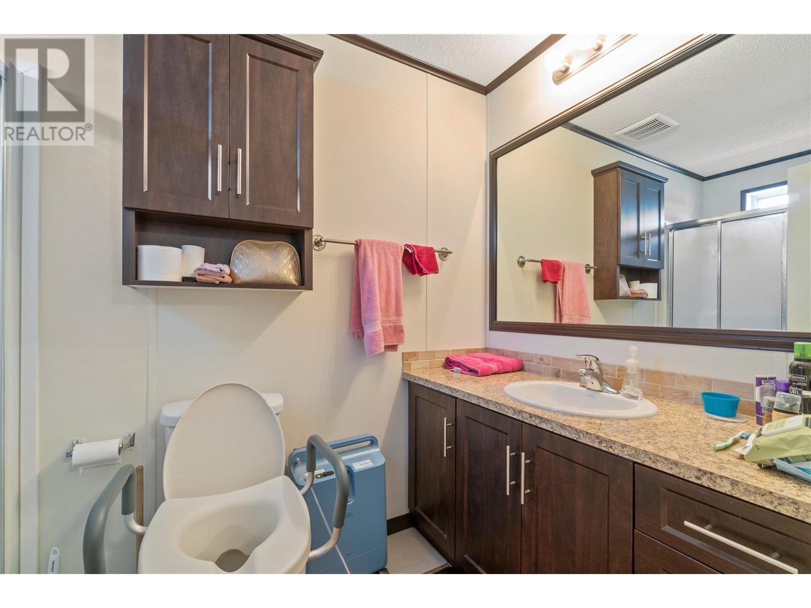 504 Pine Street Unit# 3, Chase, BC