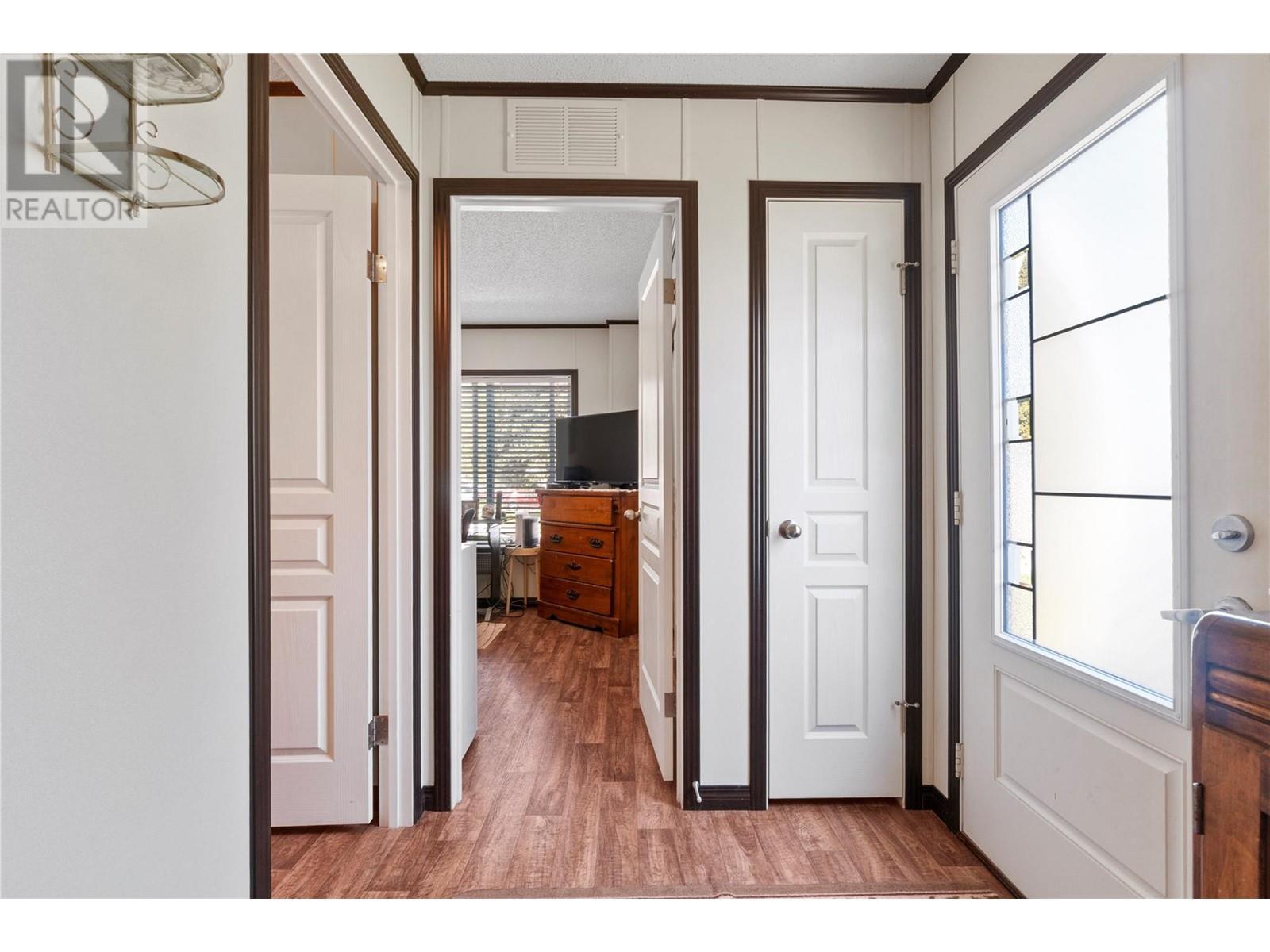 504 Pine Street Unit# 3, Chase, BC