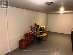 BASEMENT REC AREA -