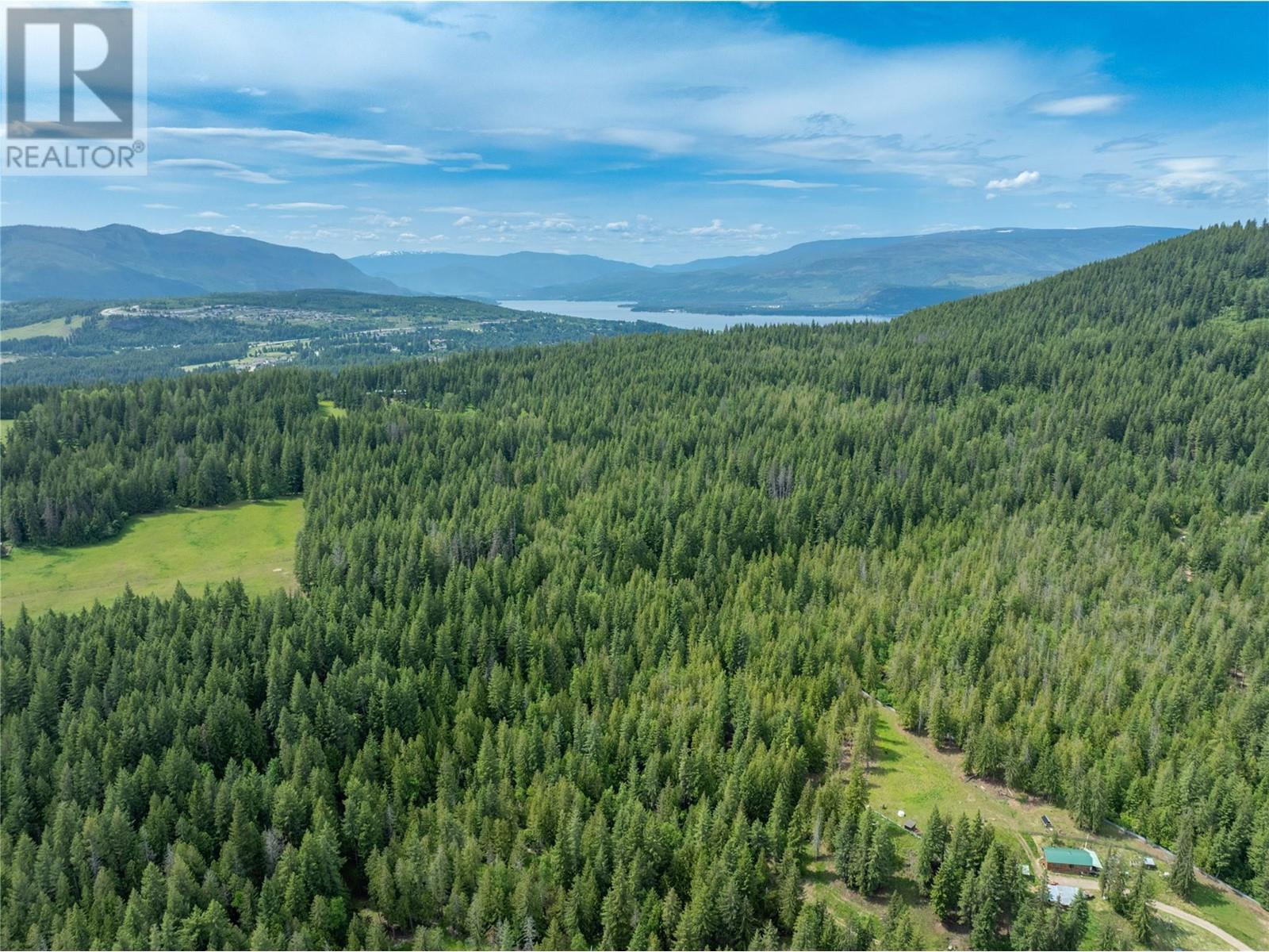 3175 Hautala Road, Sorrento, BC