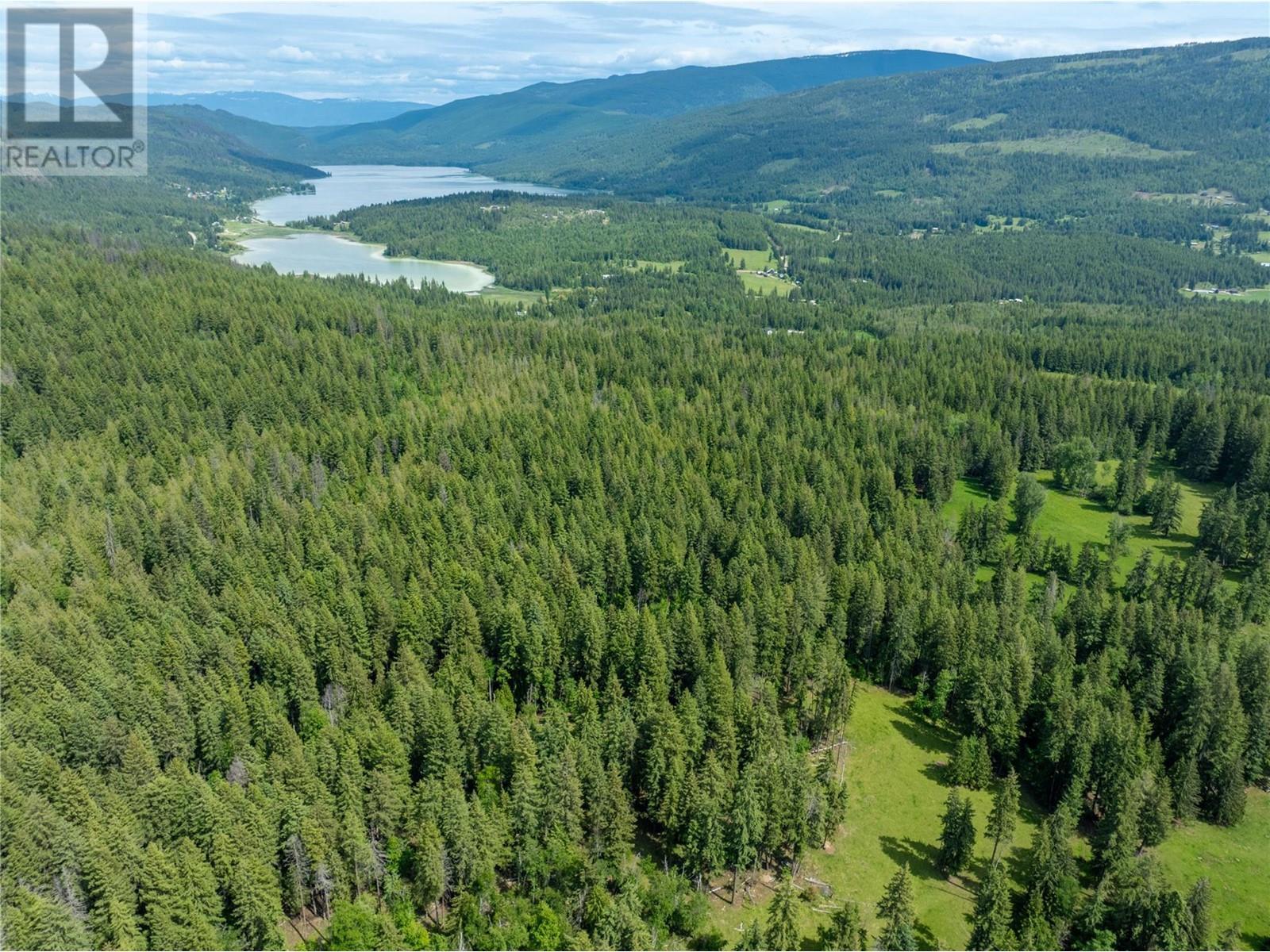 3175 Hautala Road, Sorrento, BC