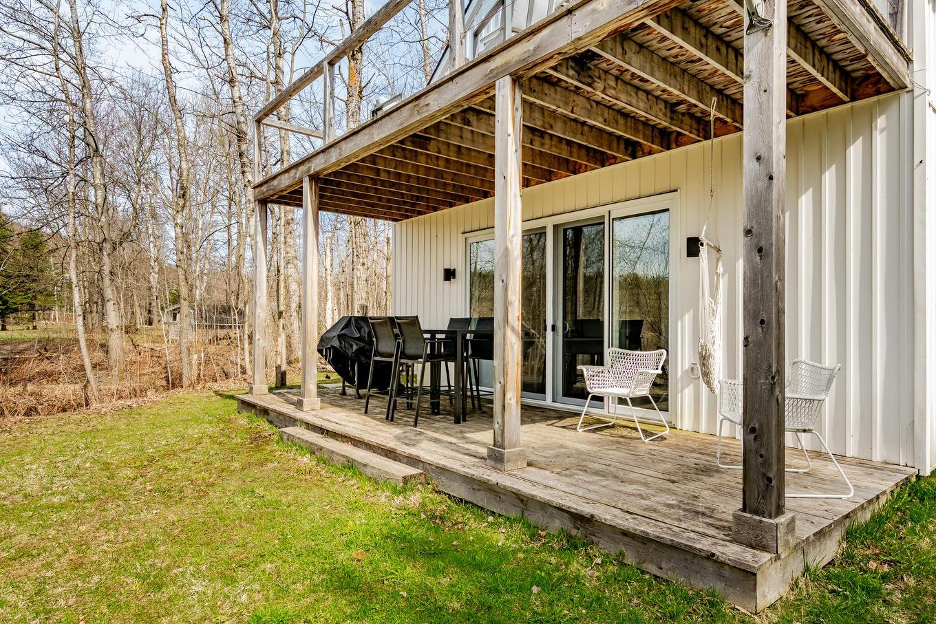 Terrasse - 145 Ch. Hivernon, Sutton, QC - Outdoor