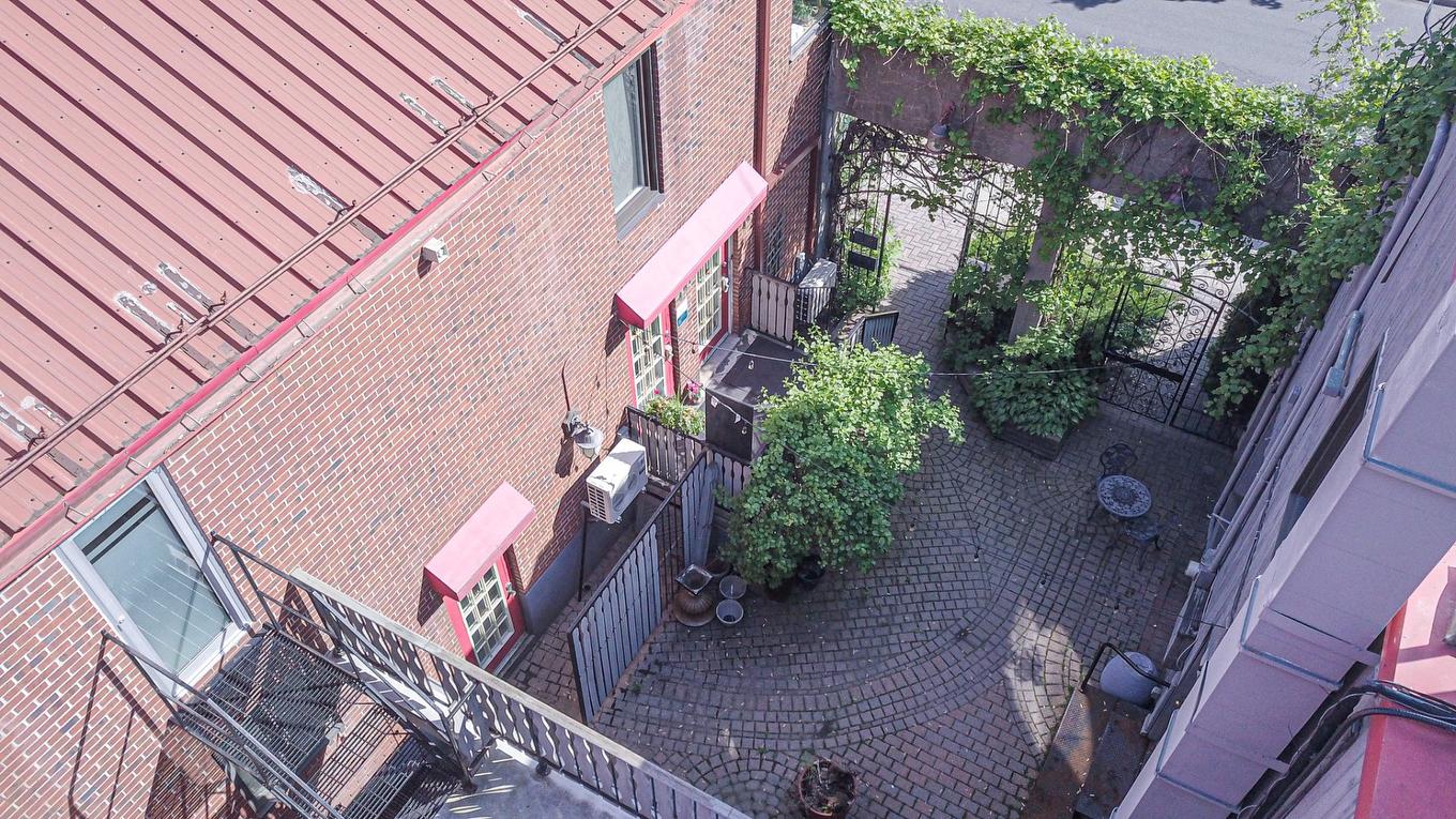 Façade - 445 Rue St-Jean, Longueuil (Le Vieux-Longueuil), QC - Outdoor