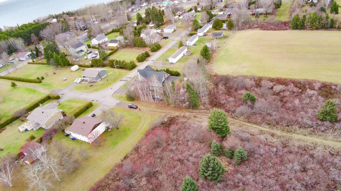 Terre/Terrain - Route 132 E., New Richmond, QC