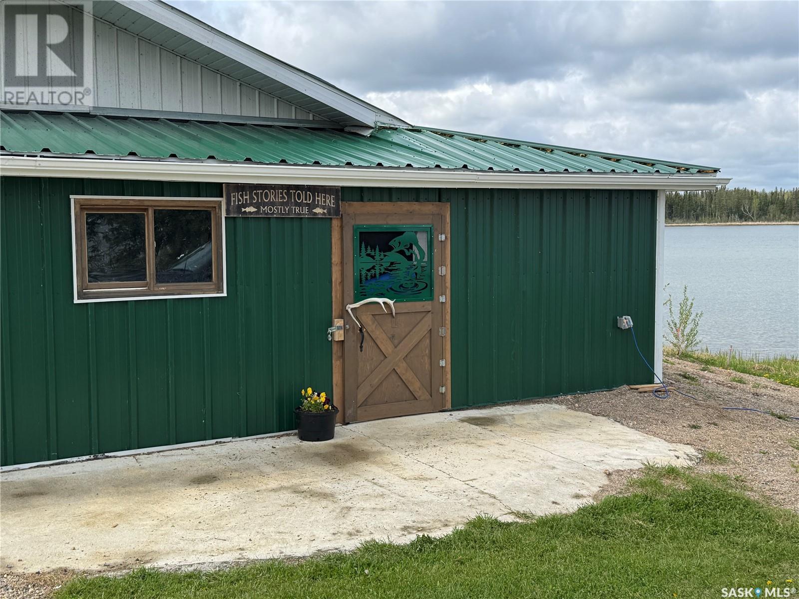 On Dore Road, Dore Lake, SK - Outdoor