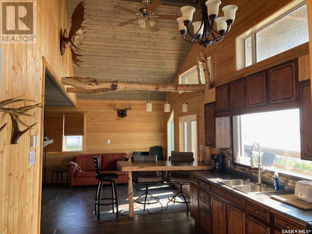 On Dore Road, Dore Lake, SK - Indoor Photo Showing Other Room