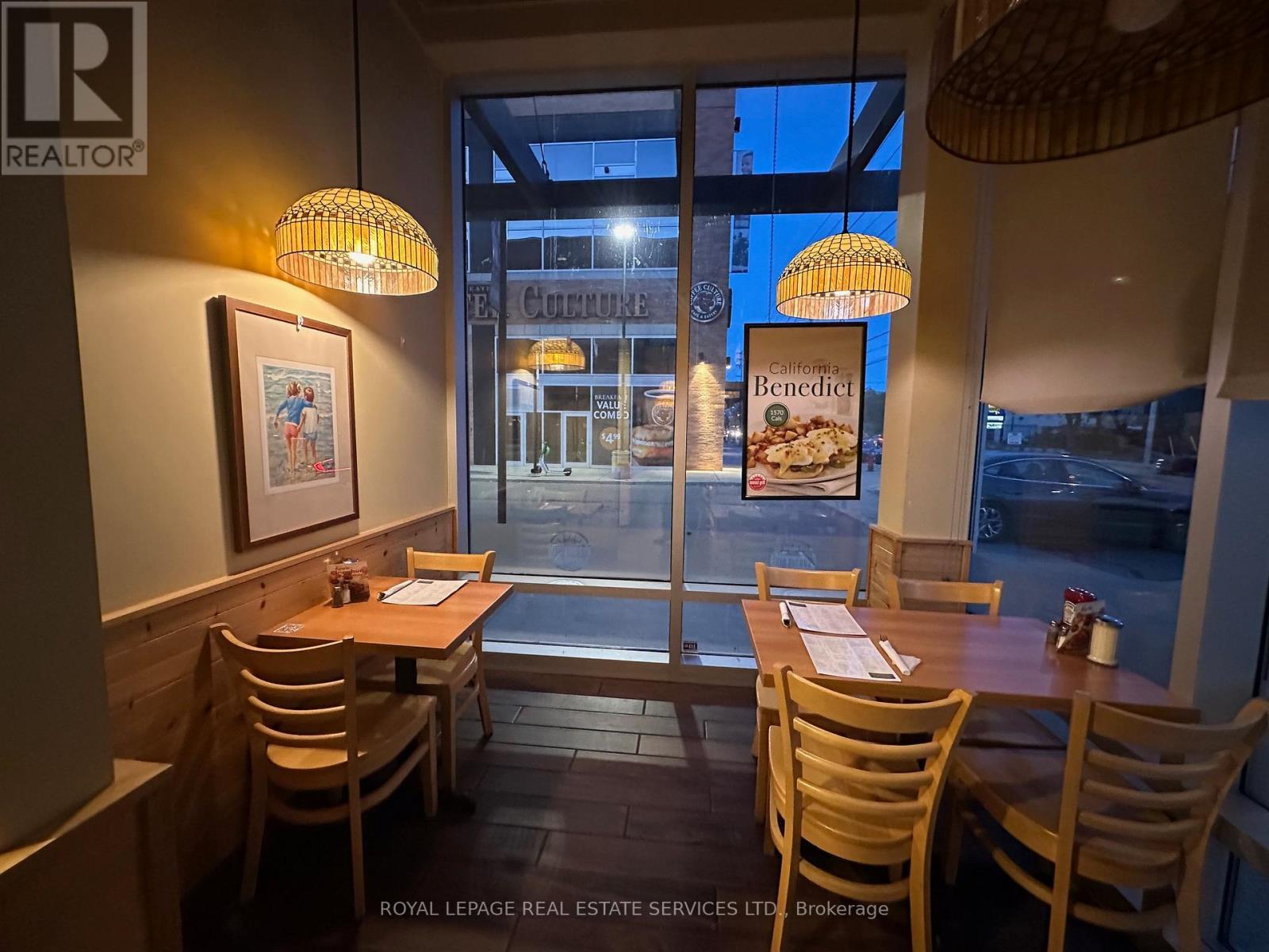 111 - 507 Lakeshore Road, Mississauga, ON