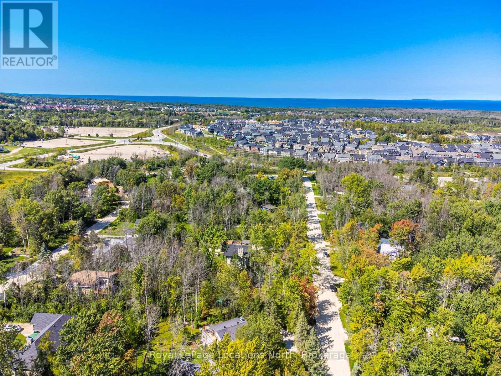 120 Patricia Drive, Blue Mountains, ON