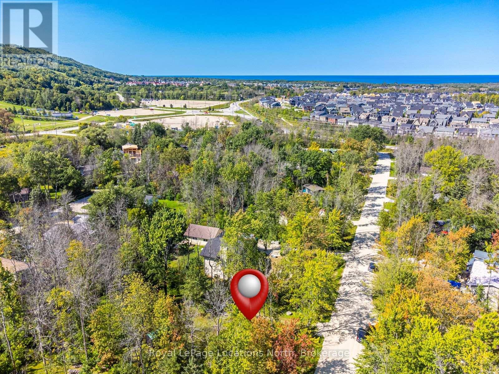 120 Patricia Drive, Blue Mountains, ON