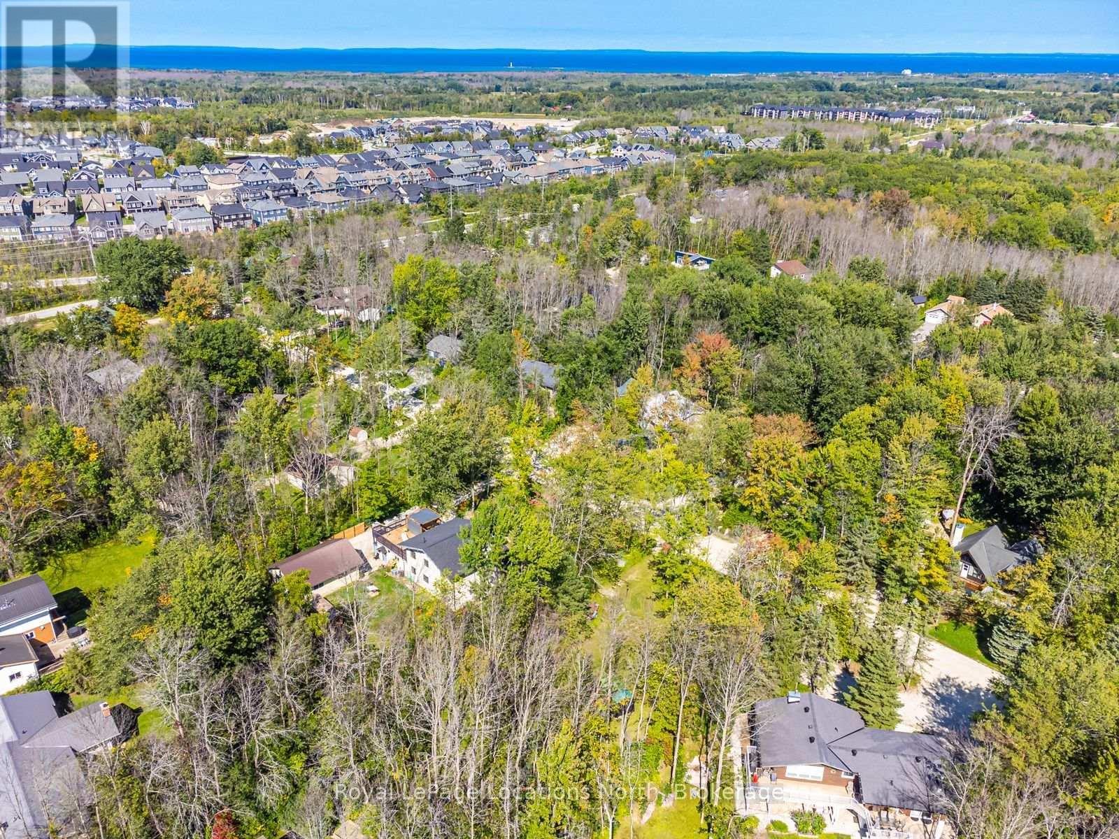 120 Patricia Drive, Blue Mountains, ON